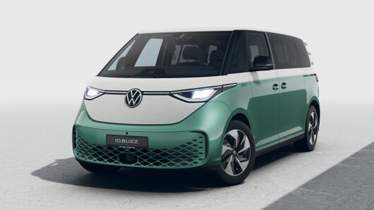 Imagem de um ID. Buzz Pro 91kWh 286CV 7L