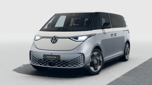 Imagem de um ID. Buzz Pro 91kWh 286CV 7L