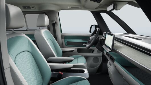 Imagem de um ID. Buzz Pro 91kWh 286CV 7L