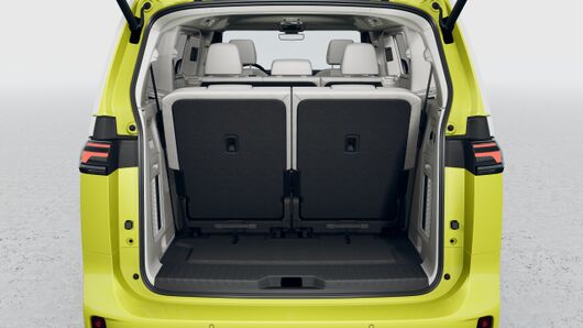 Imagem de um ID. Buzz Pro 91kWh 286CV 7L