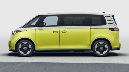 Imagem de um ID. Buzz Pro 91kWh 286CV 7L