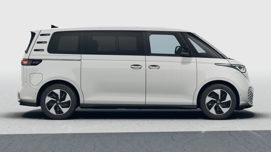 Imagem de um ID. Buzz Pro 91kWh 286CV 7L