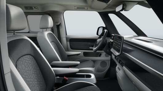 Imagem de um ID. Buzz Pro 91kWh 286CV 7L