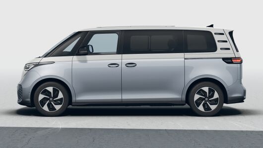 Imagem de um ID. Buzz Pro 91kWh 286CV 7L