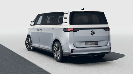 Imagem de um ID. Buzz Pro 91kWh 286CV 7L