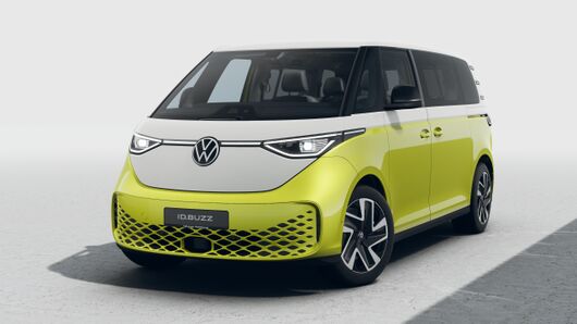 Imagem de um ID. Buzz Pro 91kWh 286CV 7L