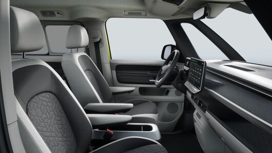 Imagem de um ID. Buzz Pro 91kWh 286CV 7L