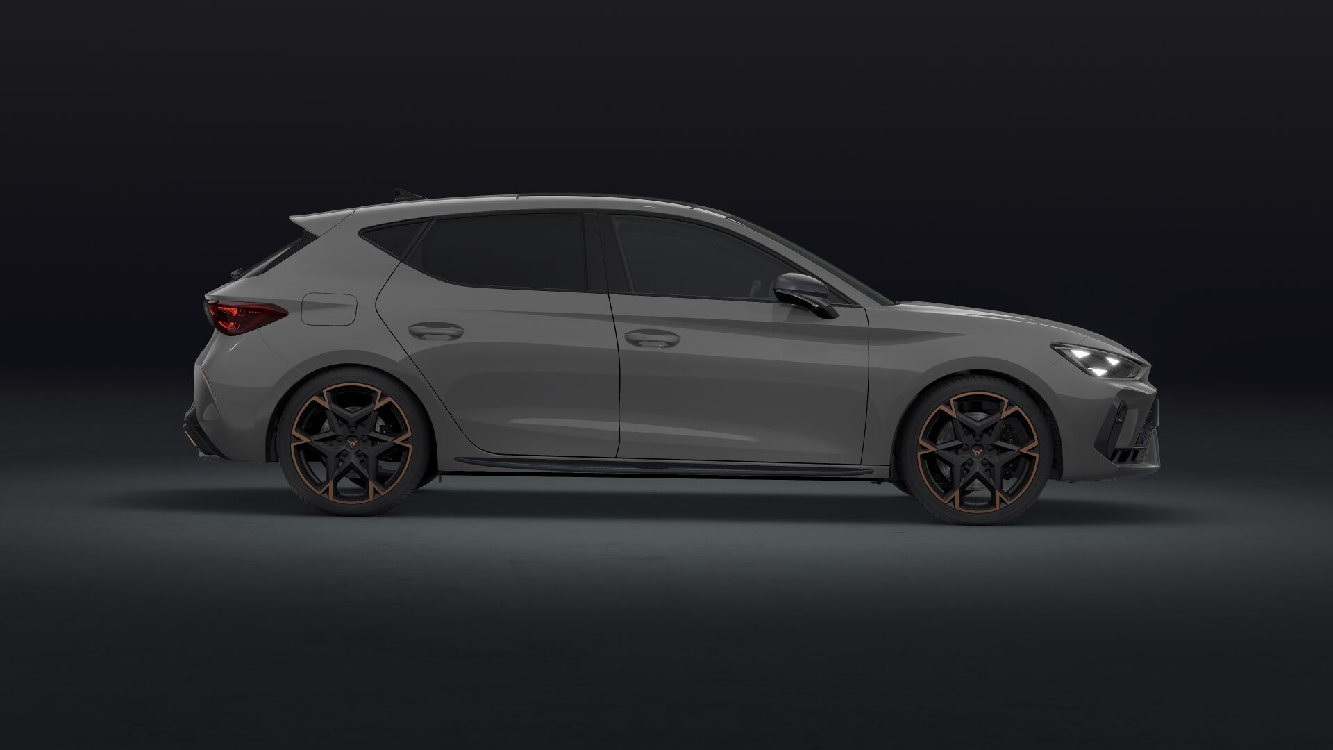 Imagem de um CUPRA Leon 5 Portas 1.5 e-HYBRID 272cv