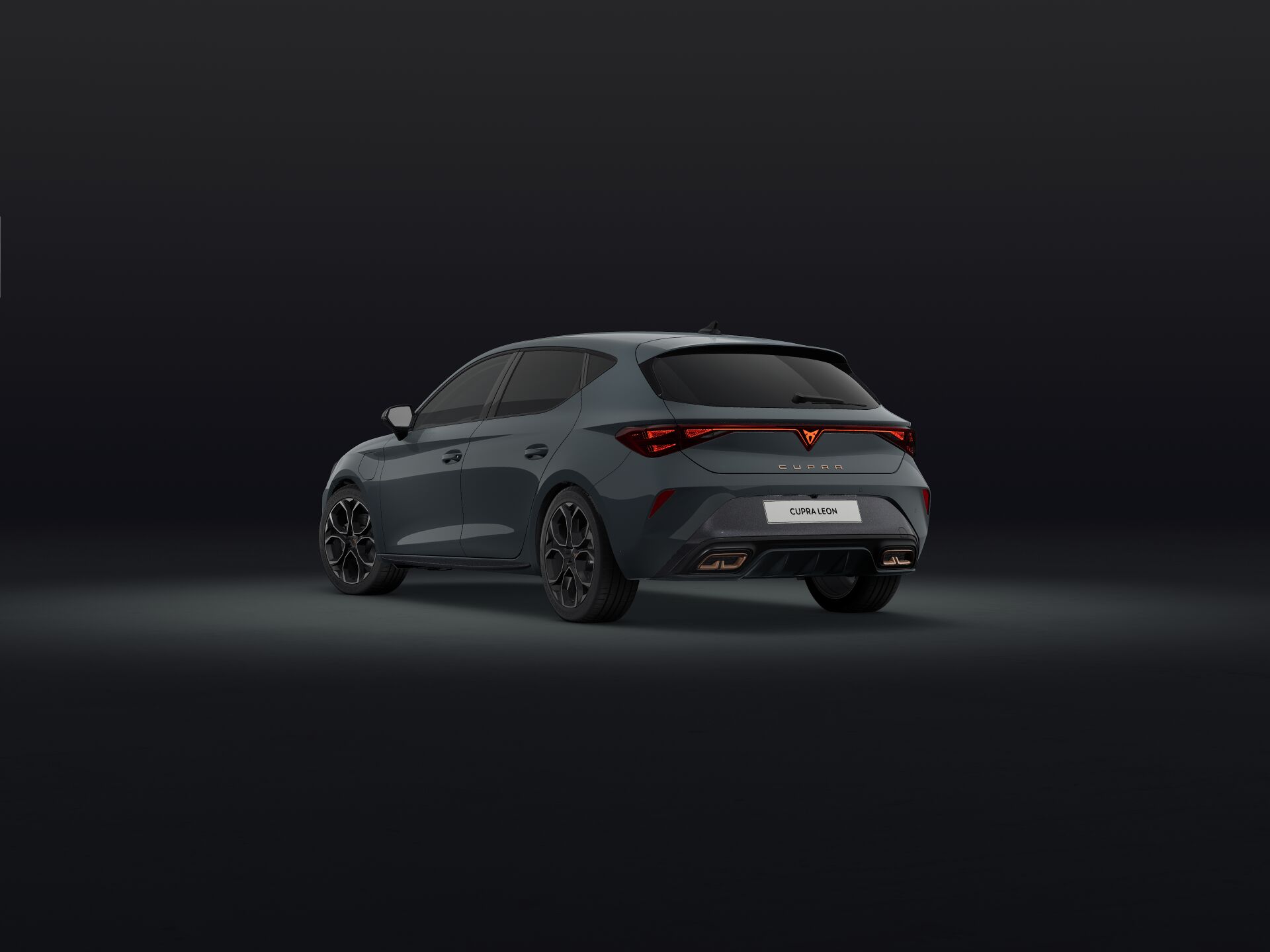 Imagem de um CUPRA Leon 5 Portas 1.5 e-HYBRID 204cv