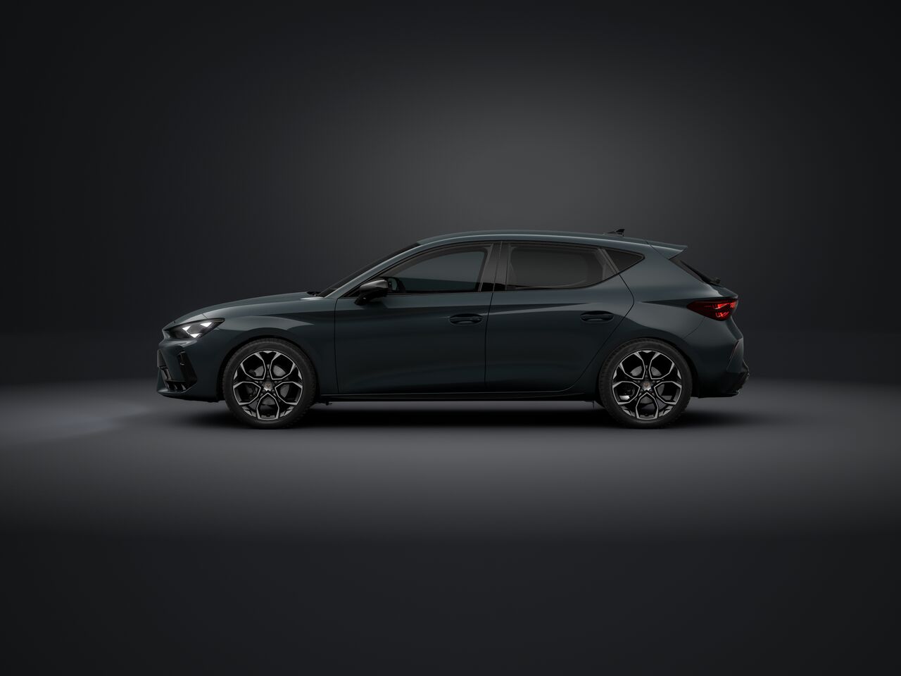Imagem de um CUPRA Leon 5 Portas 1.5 eTSI 150cv DSG