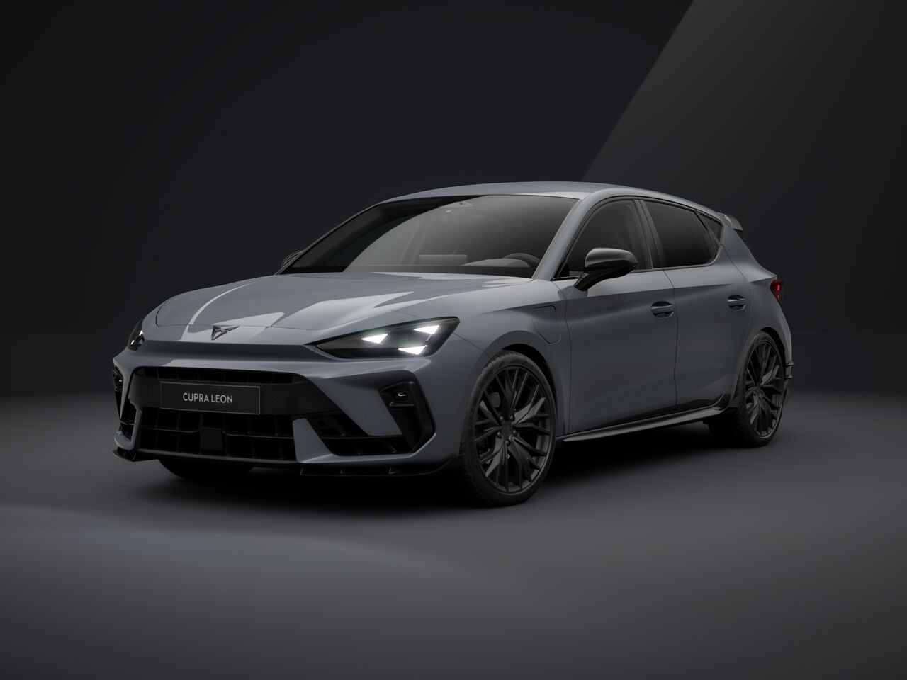 Imagem de um CUPRA Leon 5 Portas 1.5 e-HYBRID 204cv