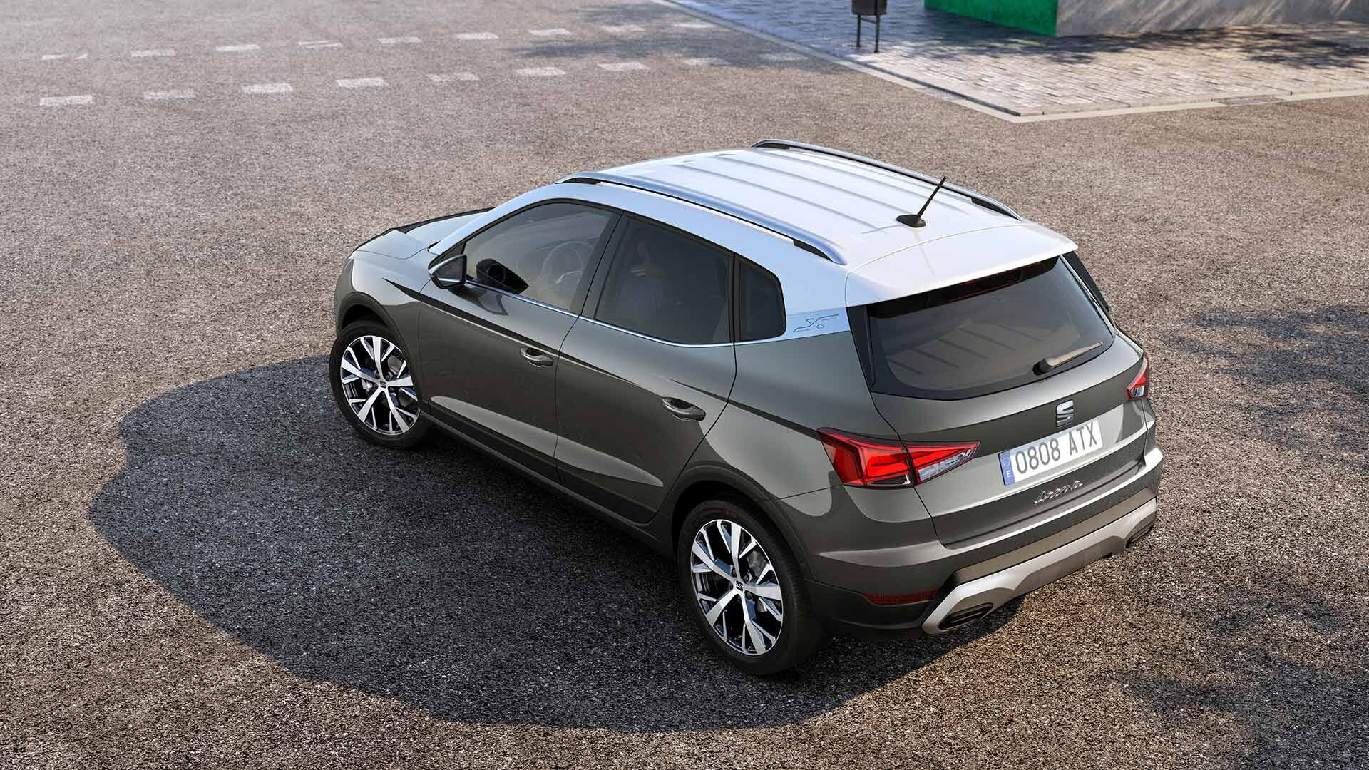 Vidros traseiros escurecidos