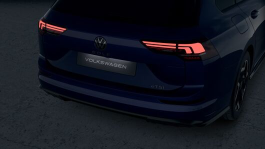 Imagem de um GOLF VARIANT 1.5 eTSI 116cv DSG R-LINE