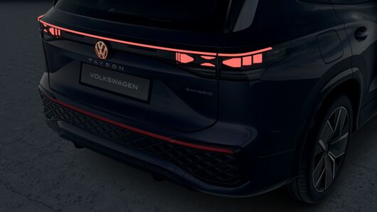 Imagem de um TAYRON 1.5 TSI 204cv PHEV DSG R-LINE