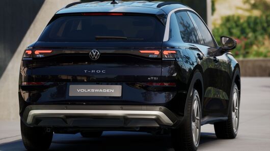 Imagem de um T-ROC 1.5 eTSI 116cv DSG LIFE