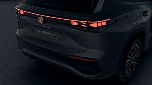 Imagem de um TAYRON 1.5 TSI 204cv eHYBRID DSG URBAN