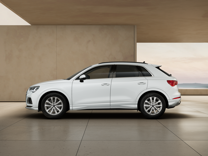 Imaginea unui Q3 Advanced 40 TFSI quattro
