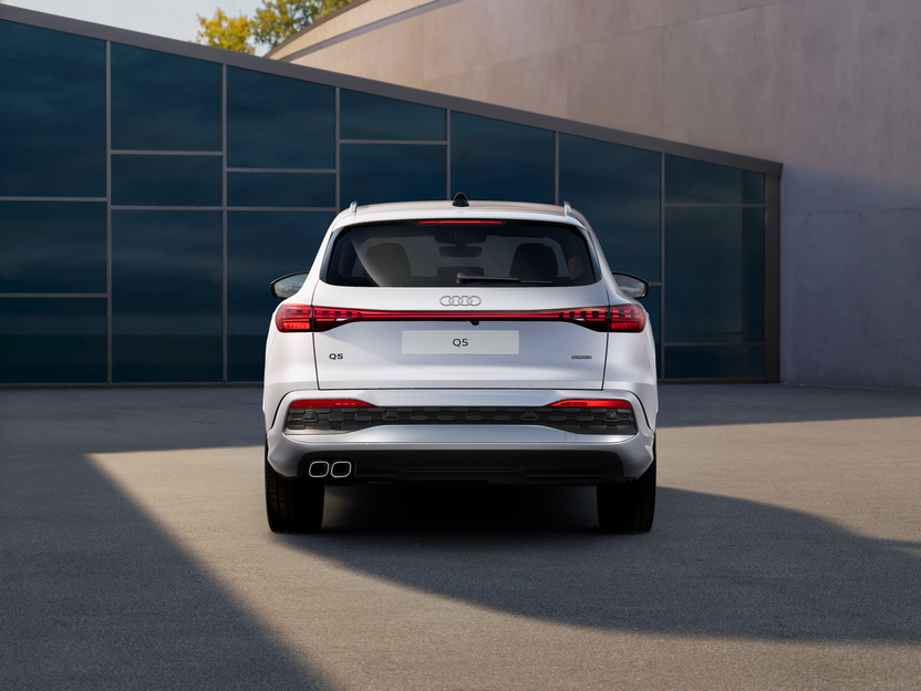 Imaginea unui Q5 40 TDI quattro