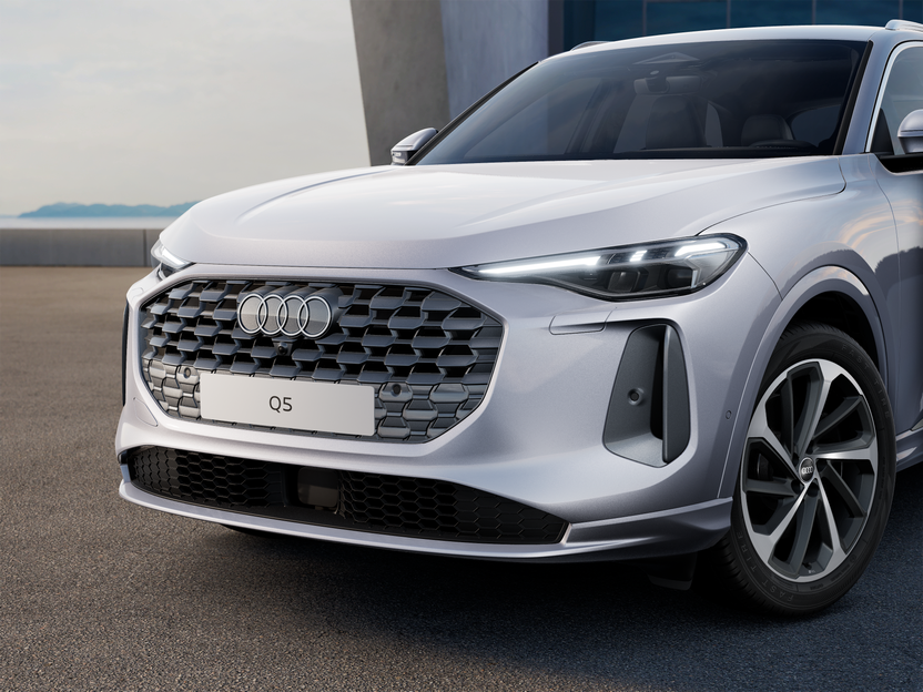 Imaginea unui Q5 40 TDI quattro