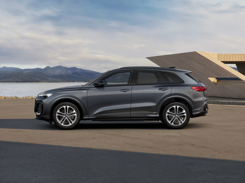 Imaginea unui Q5 40 TDI quattro