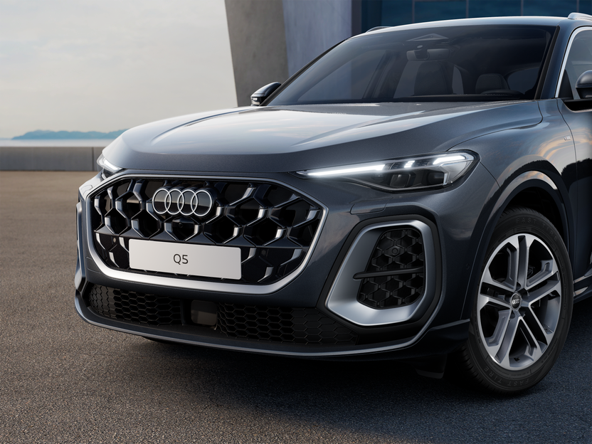 Imaginea unui Q5 40 TDI quattro