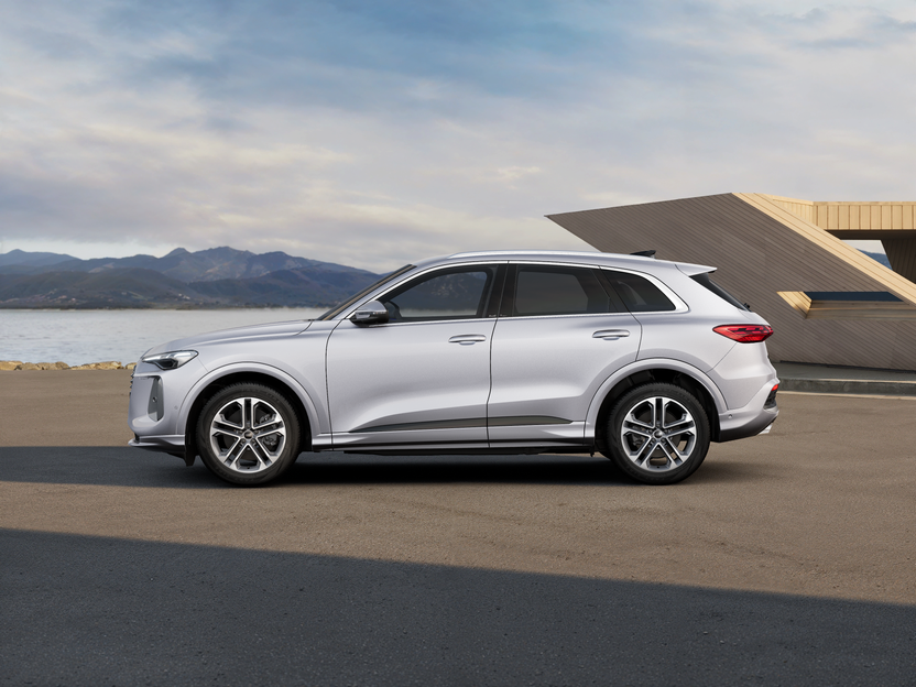 Imaginea unui Q5 40 TDI quattro