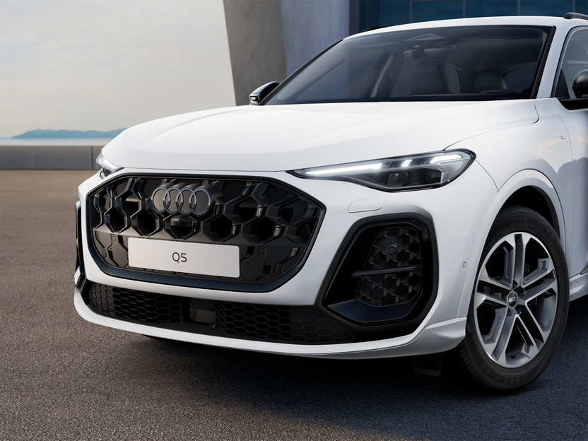 Imaginea unui Q5 40 TDI quattro