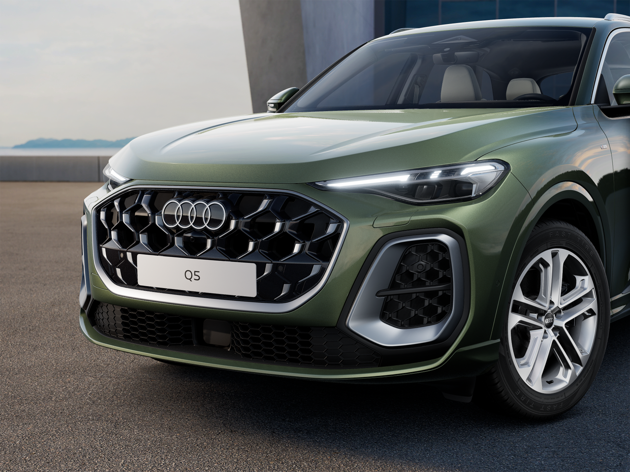 Imaginea unui Q5 40 TDI quattro