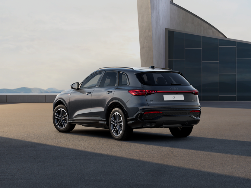 Imaginea unui Q5 40 TDI quattro