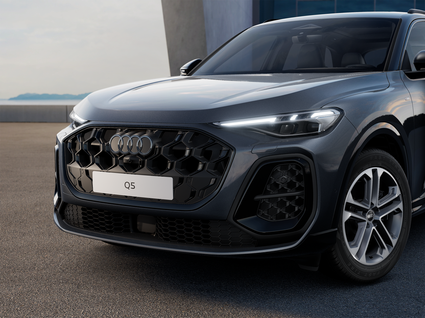 Imaginea unui Q5 40 TDI quattro