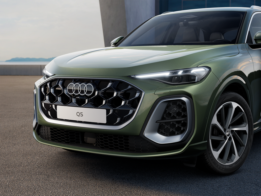 Imaginea unui Q5 40 TFSI quattro