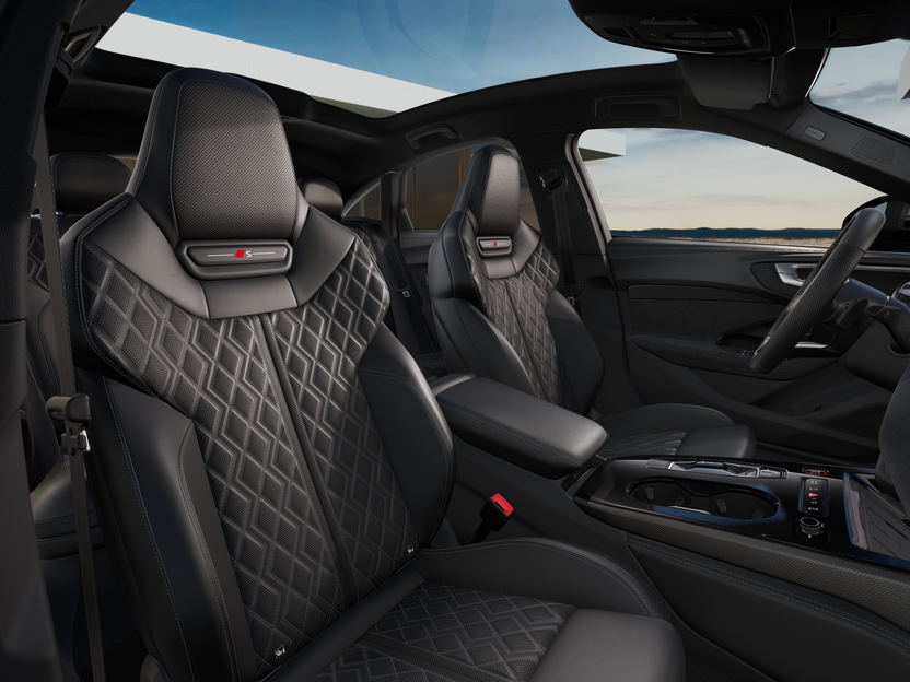 Imaginea unui S5 Limuzina quattro