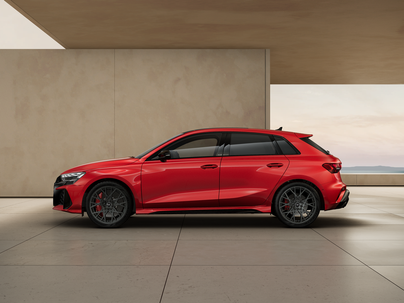 Imaginea unui RS3 Sportback PI