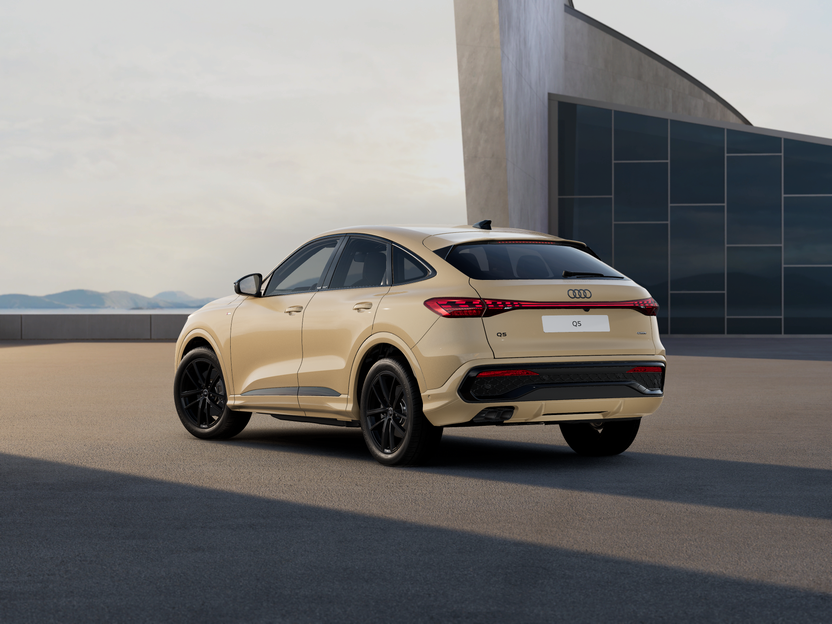 Imaginea unui Q5 Sportback 40 TDI quattro