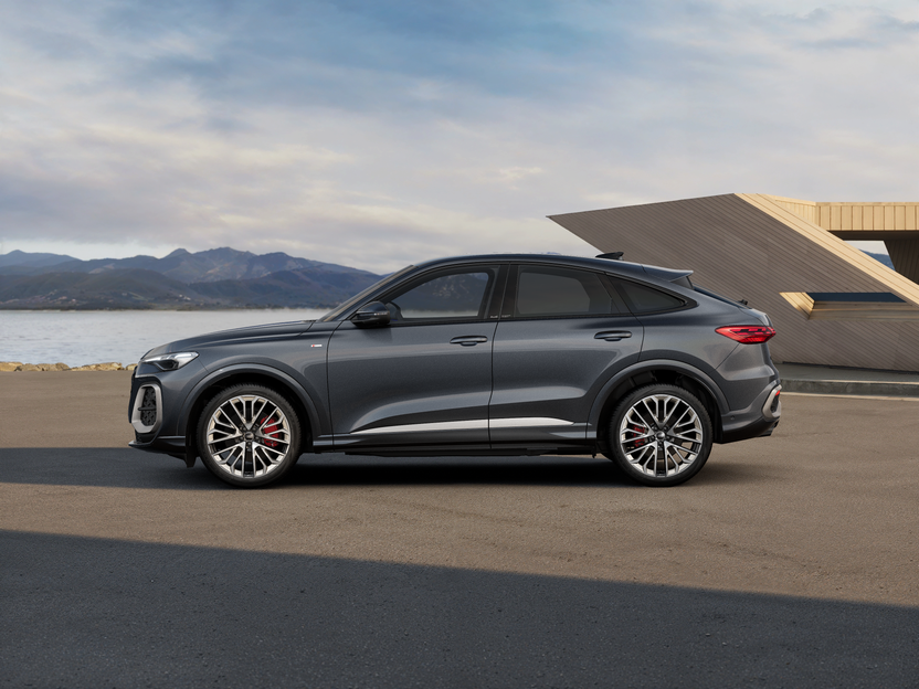 Imaginea unui Q5 Sportback 40 TDI quattro