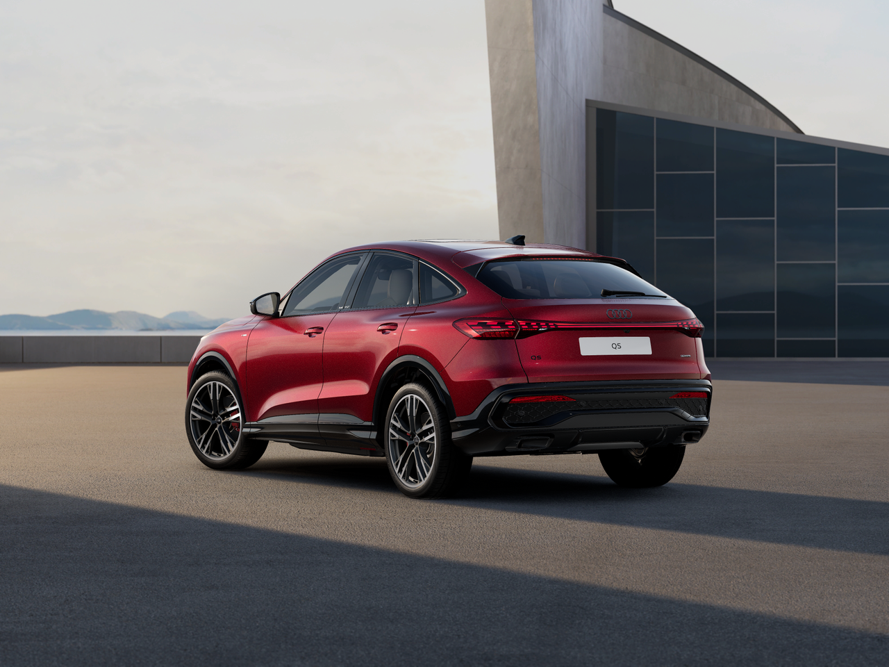 Imaginea unui Q5 Sportback 40 TFSI quattro