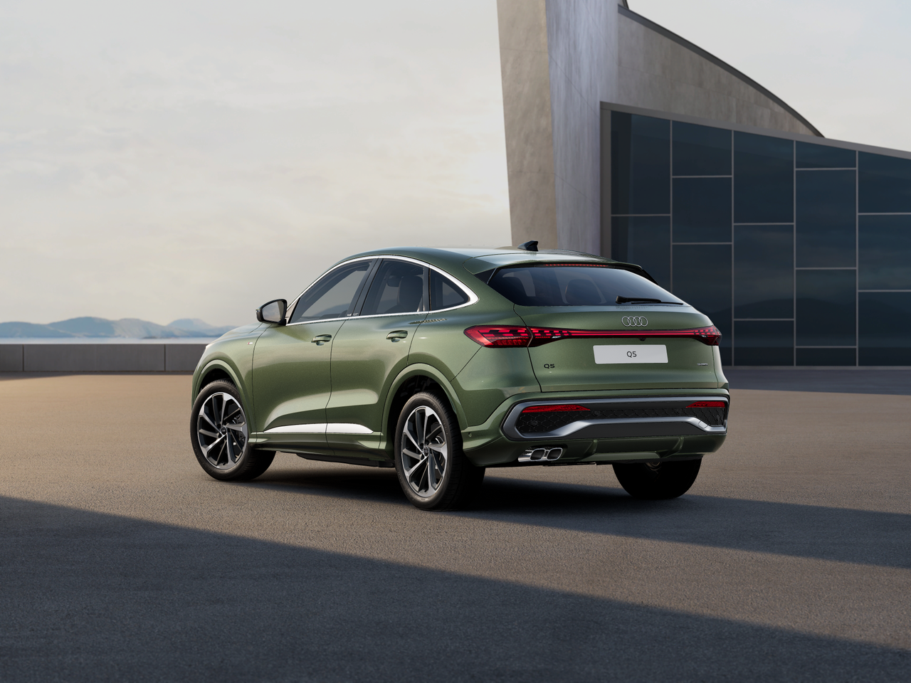 Imaginea unui Q5 Sportback 40 TDI quattro