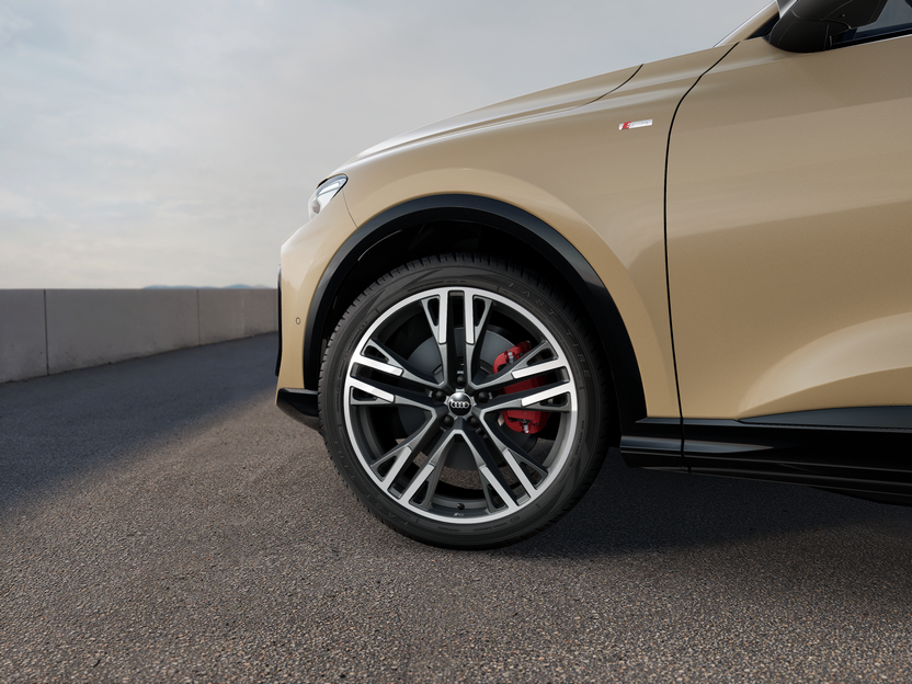 Imaginea unui Q5 Sportback 40 TDI quattro
