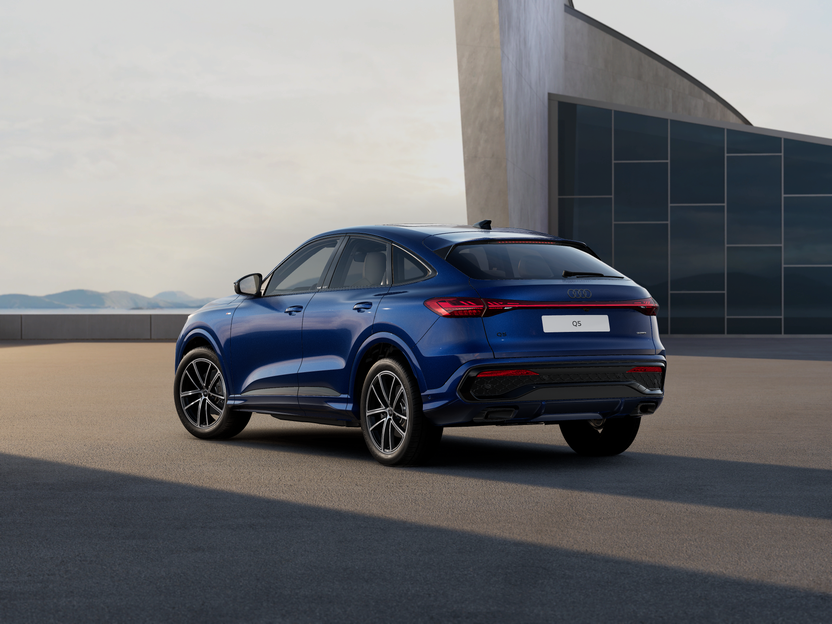 Imaginea unui Q5 Sportback 40 TFSI quattro