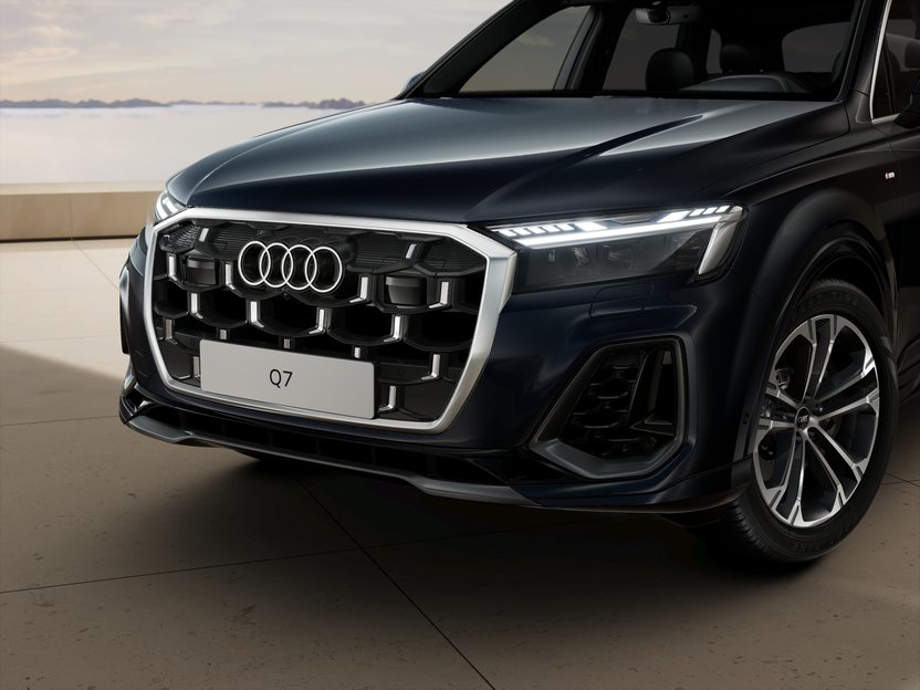 Imaginea unui Q7 S line 55 TFSI e quattro 290kW