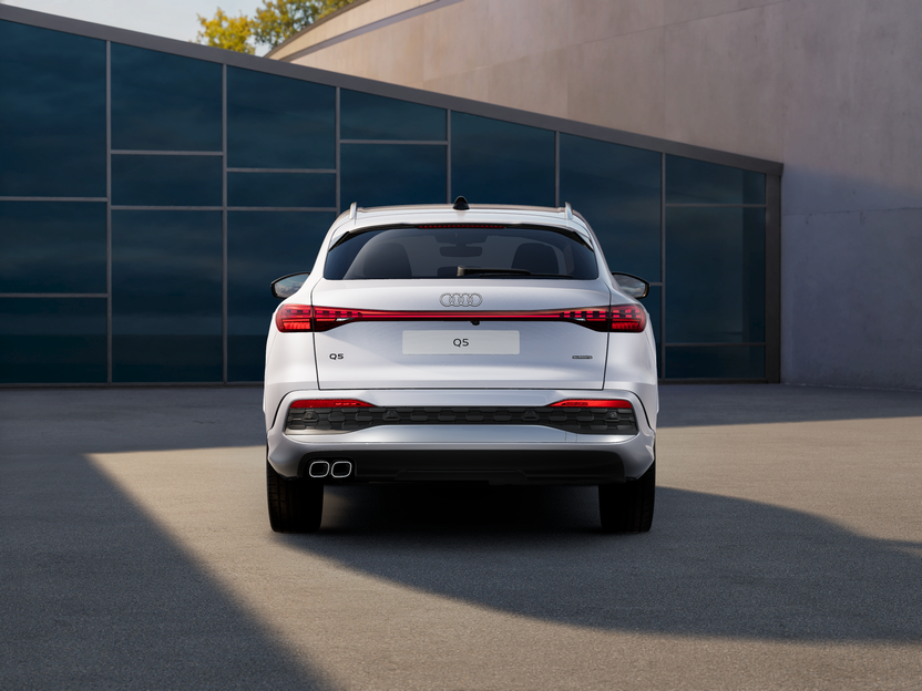 Imaginea unui Q5 Sportback 40 TDI quattro