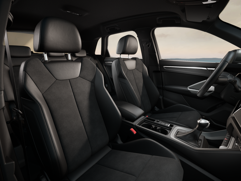 Imaginea unui Q3 S Line 35 TDI