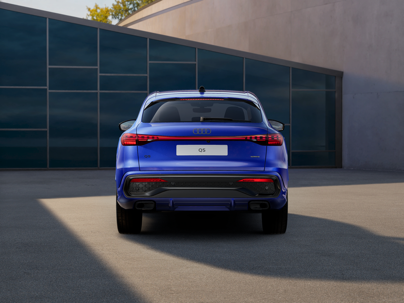 Imaginea unui Q5 Sportback 40 TFSI quattro
