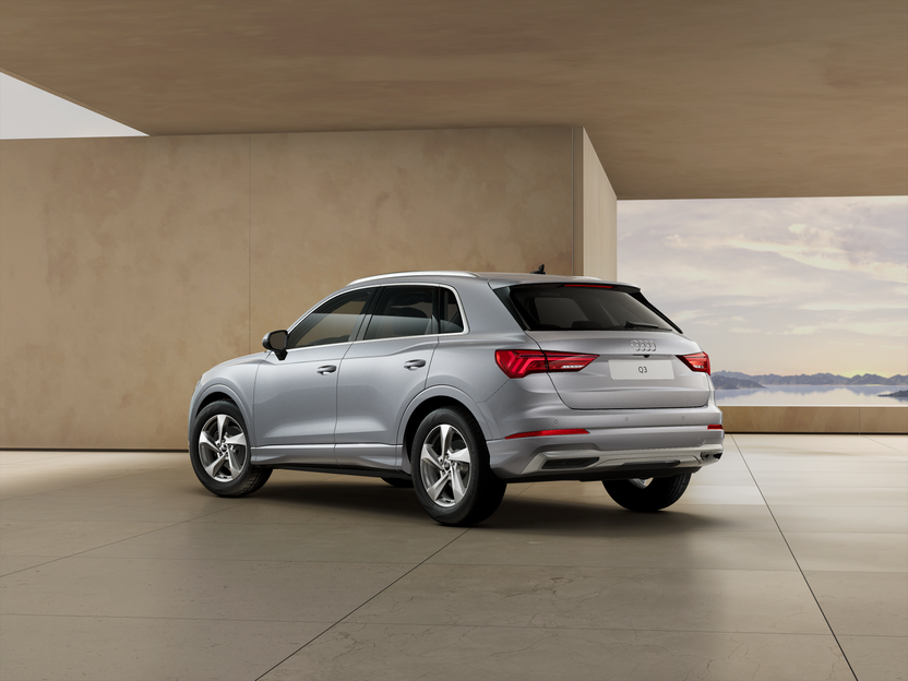 Imaginea unui Q3 Advanced 35 TFSI
