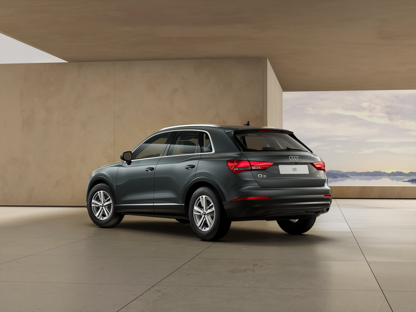 Imaginea unui Q3 35 TFSI