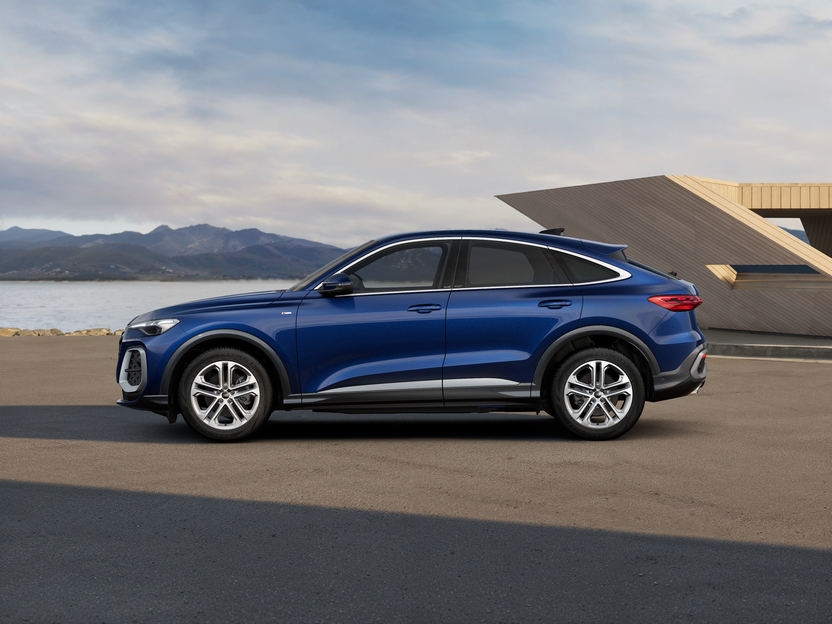 Imaginea unui Q5 Sportback 40 TFSI quattro