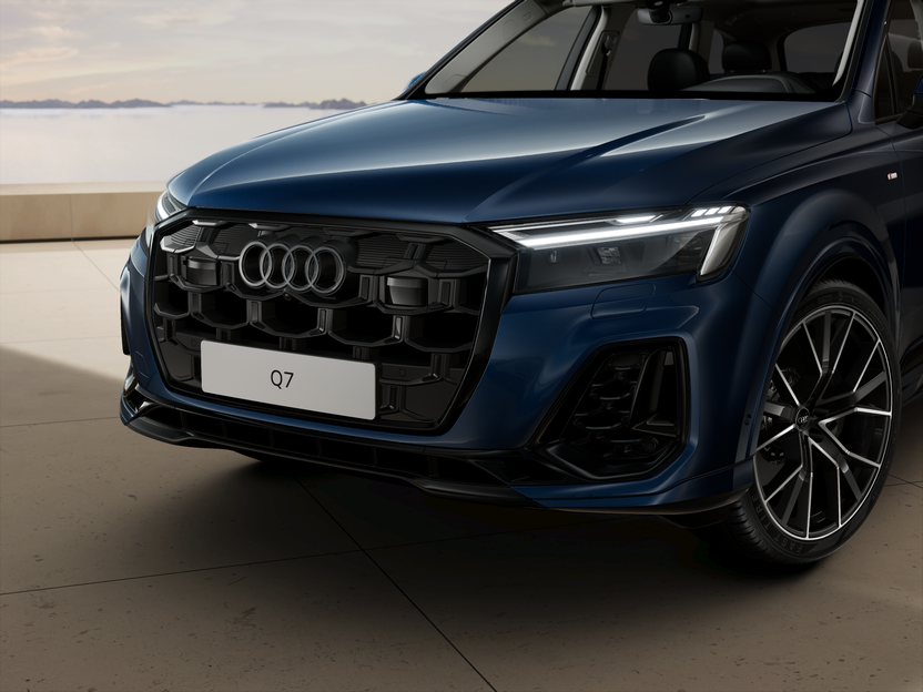 Imaginea unui Q7 S line 55 TFSI e quattro 290kW
