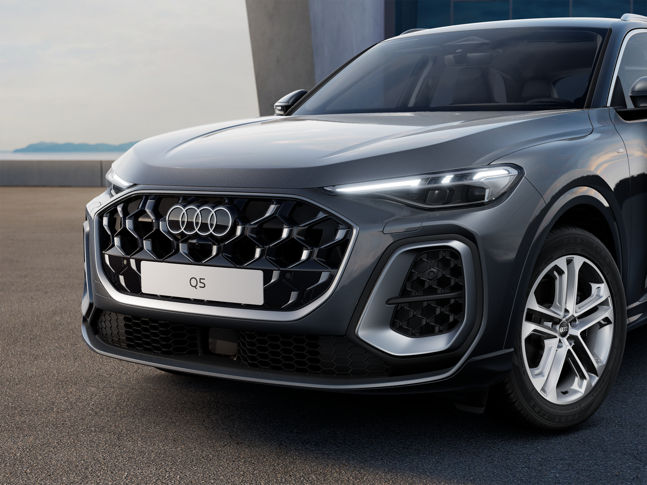 Imaginea unui Q5 40 TFSI quattro