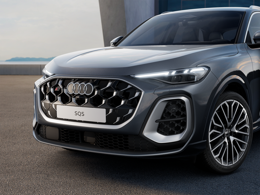 Imaginea unui SQ5 quattro