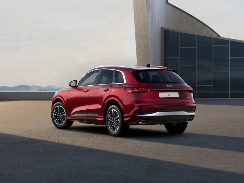 Imaginea unui Q5 40 TFSI quattro